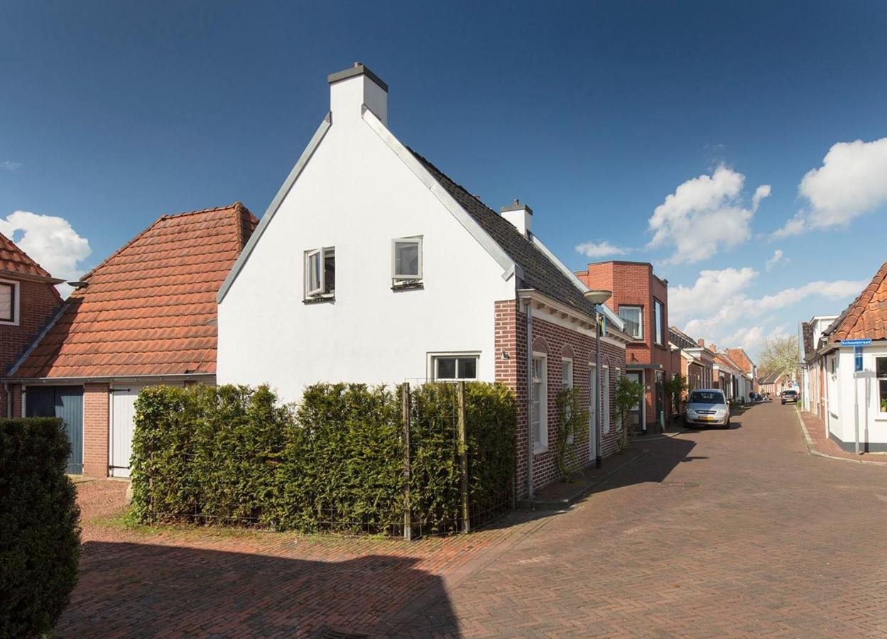 Karakteristiek Huis In Centrum Winsum Met Nieuwe Badkamer Exterior foto